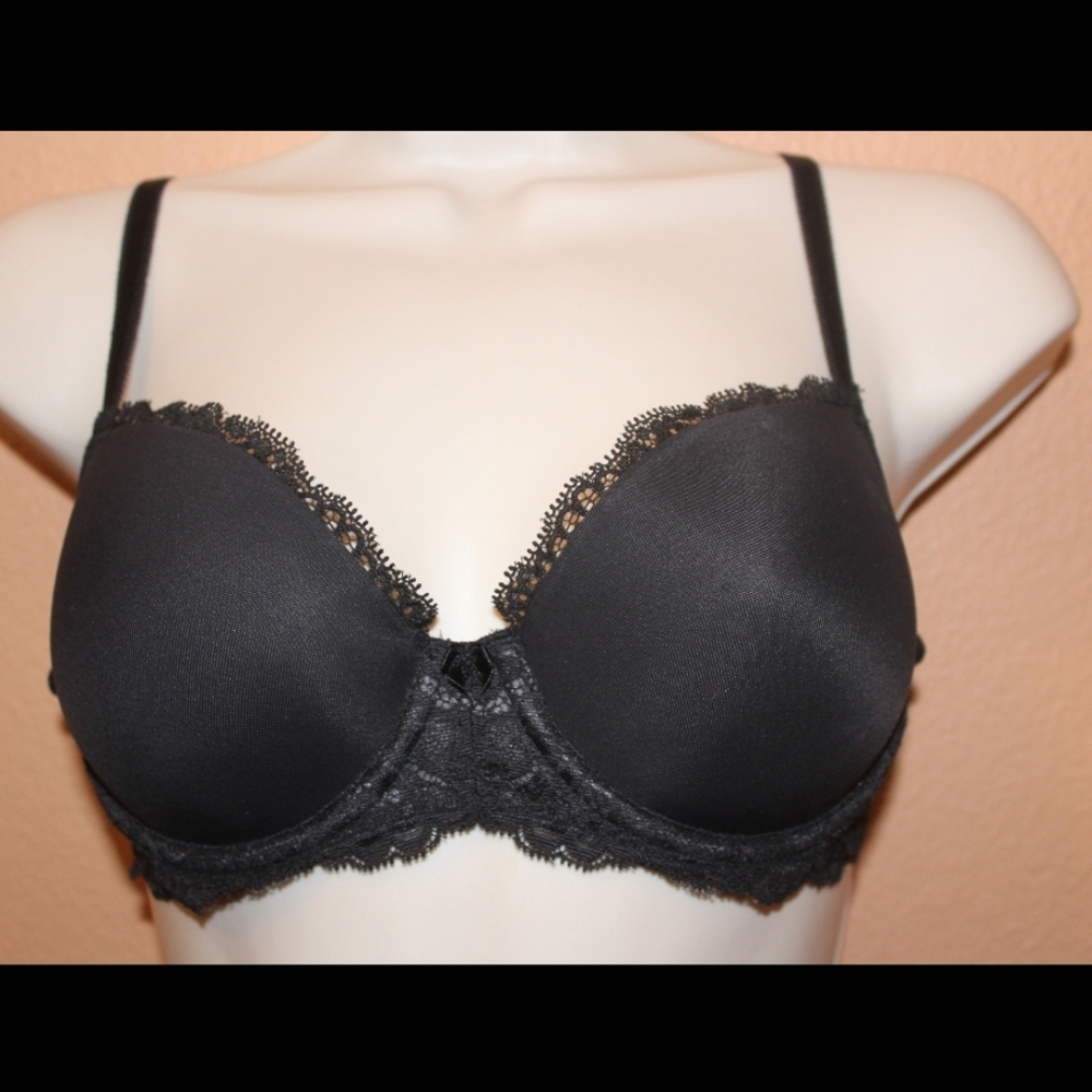 Victoria's Secret Lined Demi Bra 34C Black